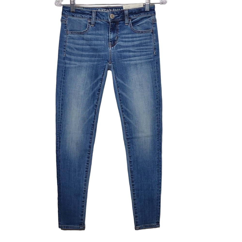 American Eagle Outfitters Low-Rise Super Stretch Jegging, Size 2 Short